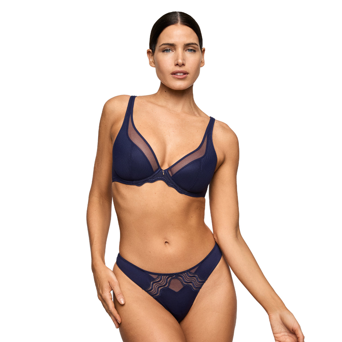 Model wearing Marie Jo Linaa Thong in Evening Blue with matching plunge bra