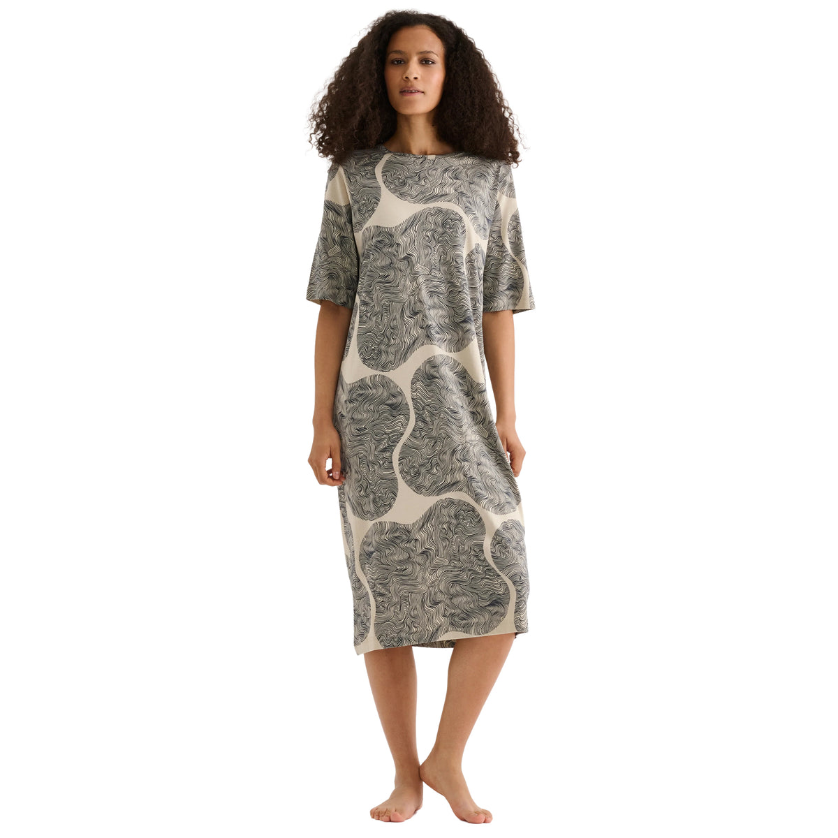 Nanso Paasi Long Gown in beige and grey abstract print with short sleeves and relaxed midi-length fit