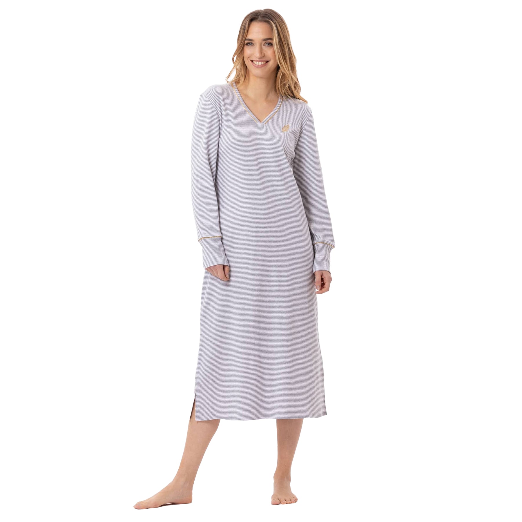A model posing to show a front view of a V-neck grey gown.