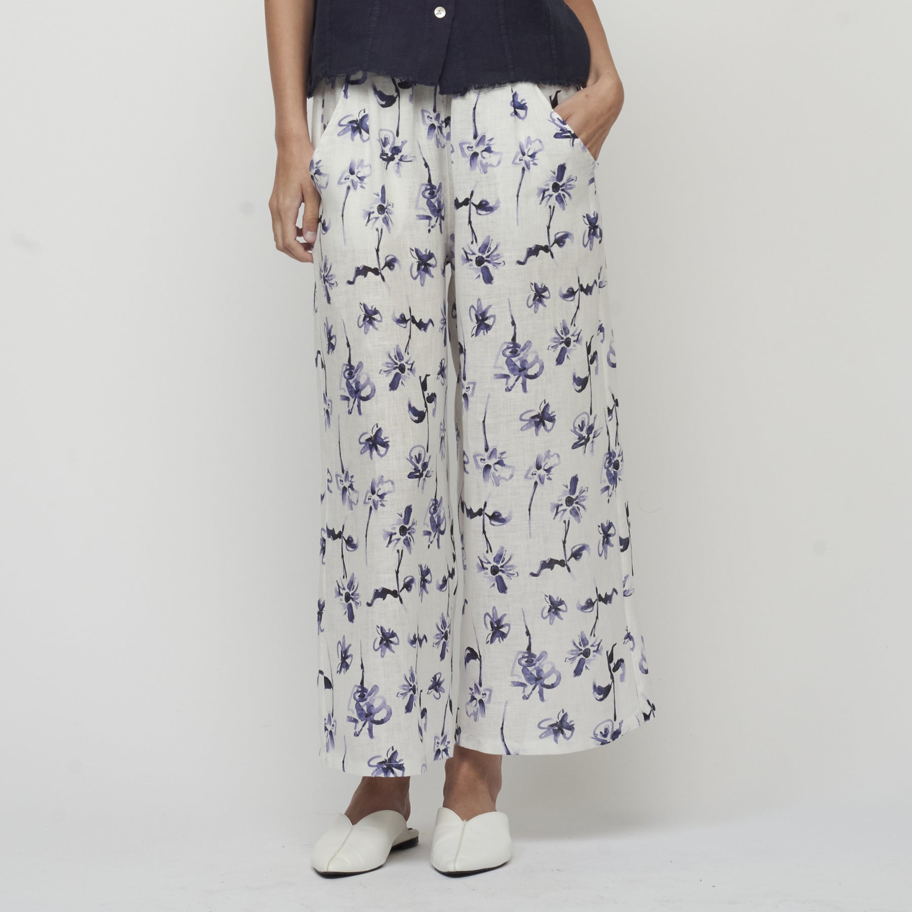 Floral sales linen pants