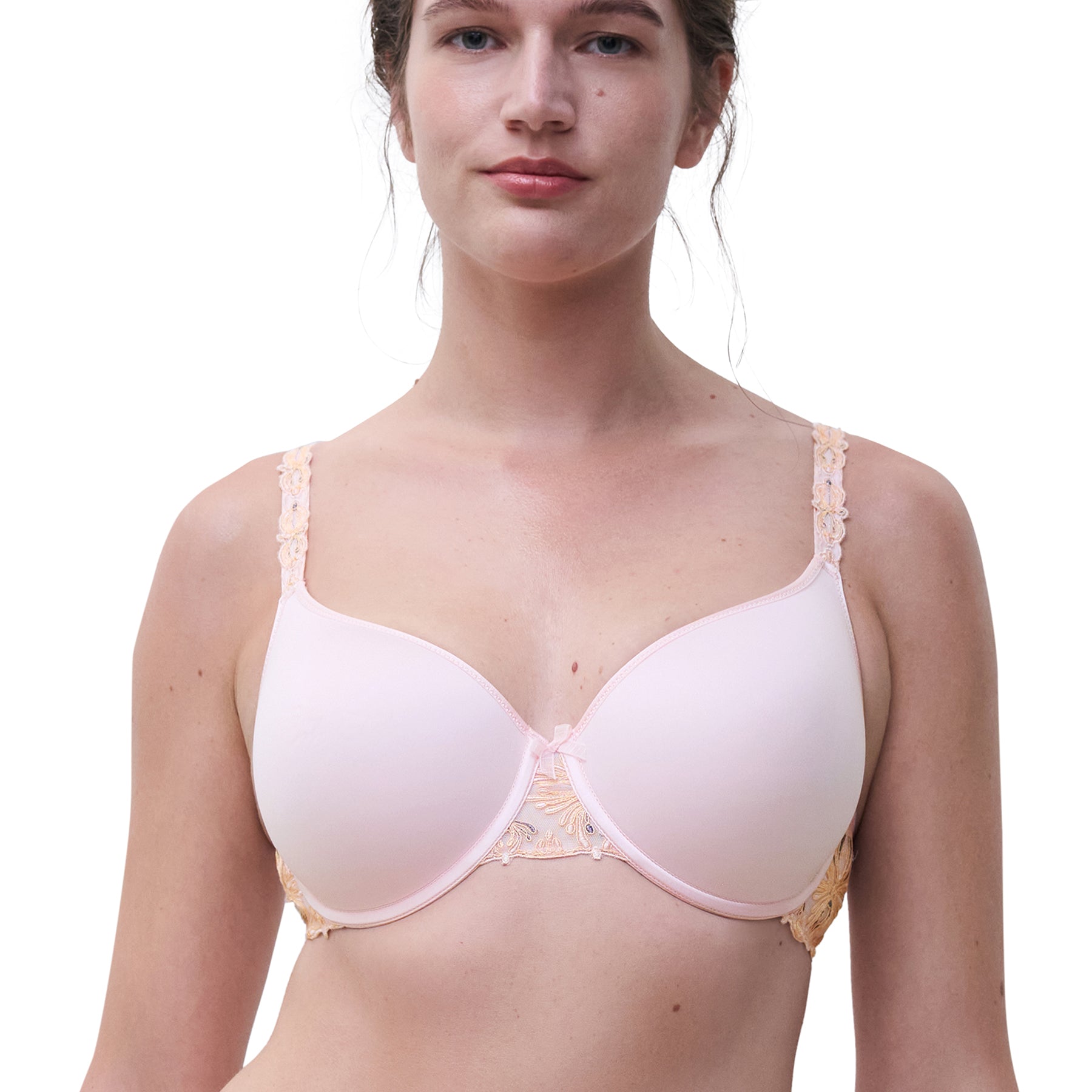 Chantelle C2606 champs elysees full cup spacer bra in nymphea pink. Front view close up on model.