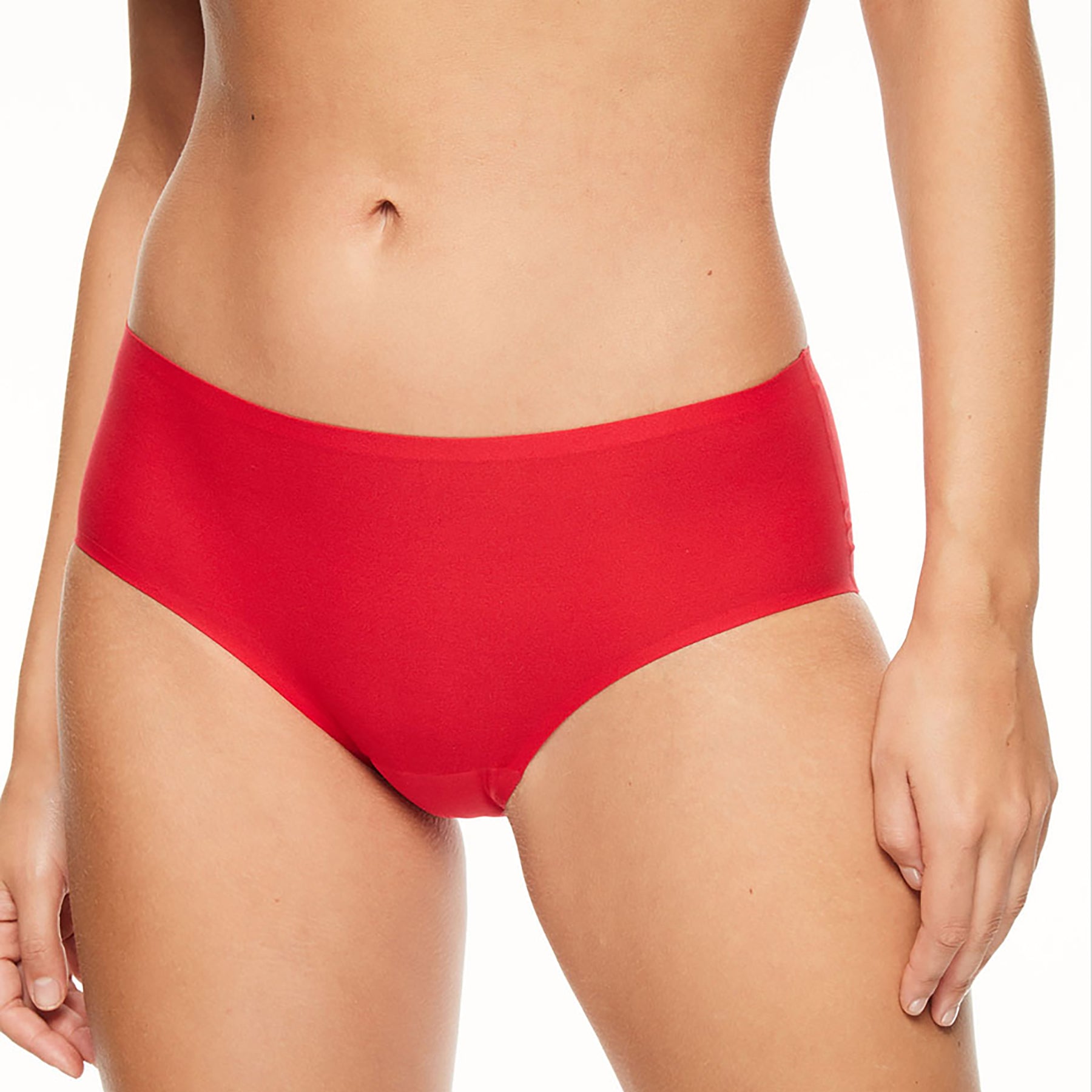 Chantelle SoftStretch Hipster Shorty in Poppy Red – seamless low-rise brief with full coverage and ultra-soft stretch fabric for everyday comfort.