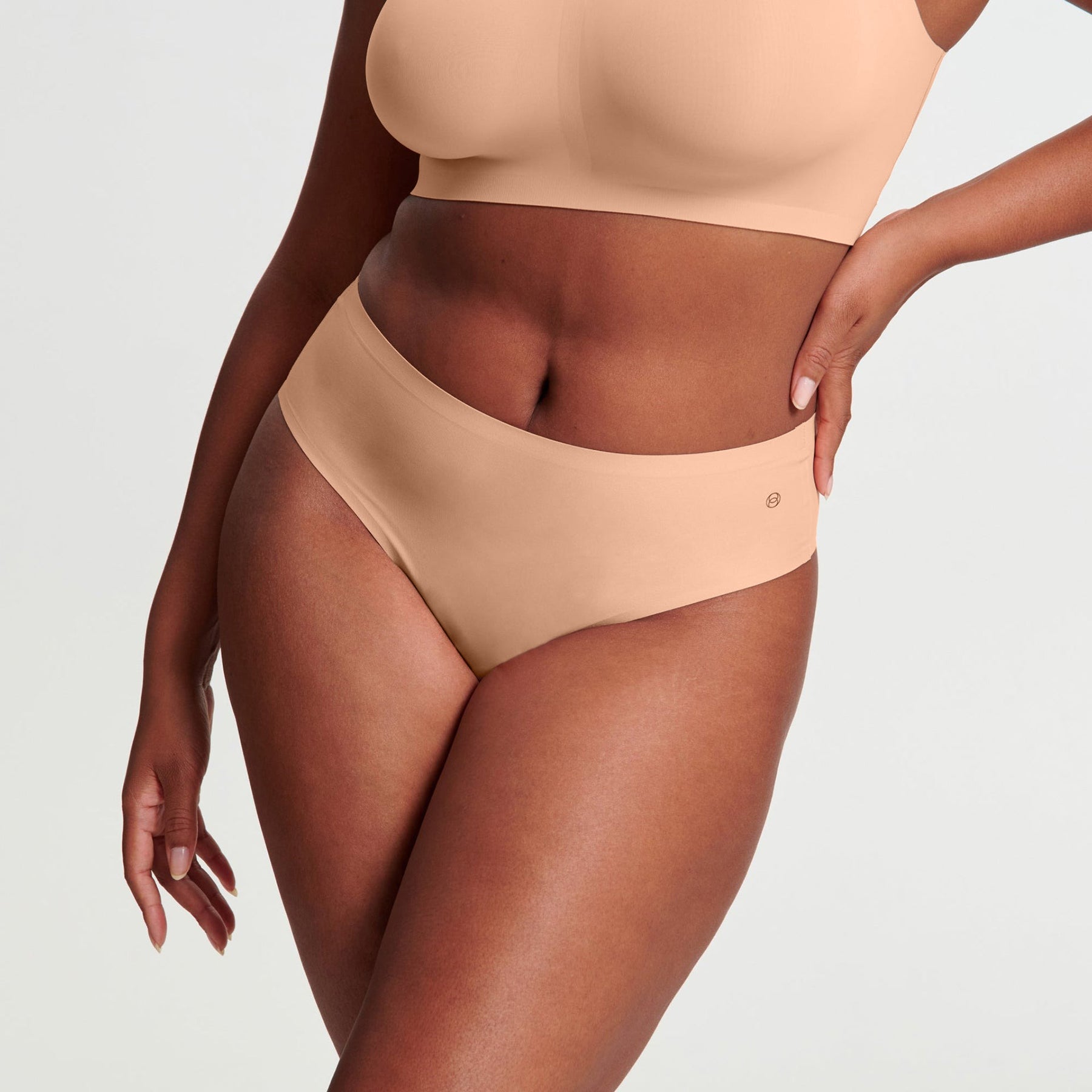 Evelyn & Bobbie high waist seamless thong underwear in Himalayan Salt – front view on model