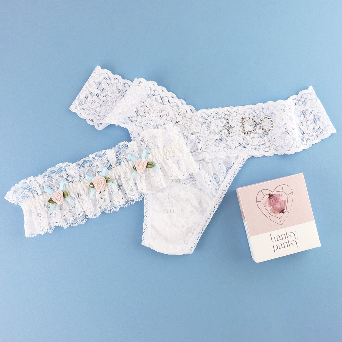 Hanky Panky "I DO" Lace Low Rise Thong & Garter Set