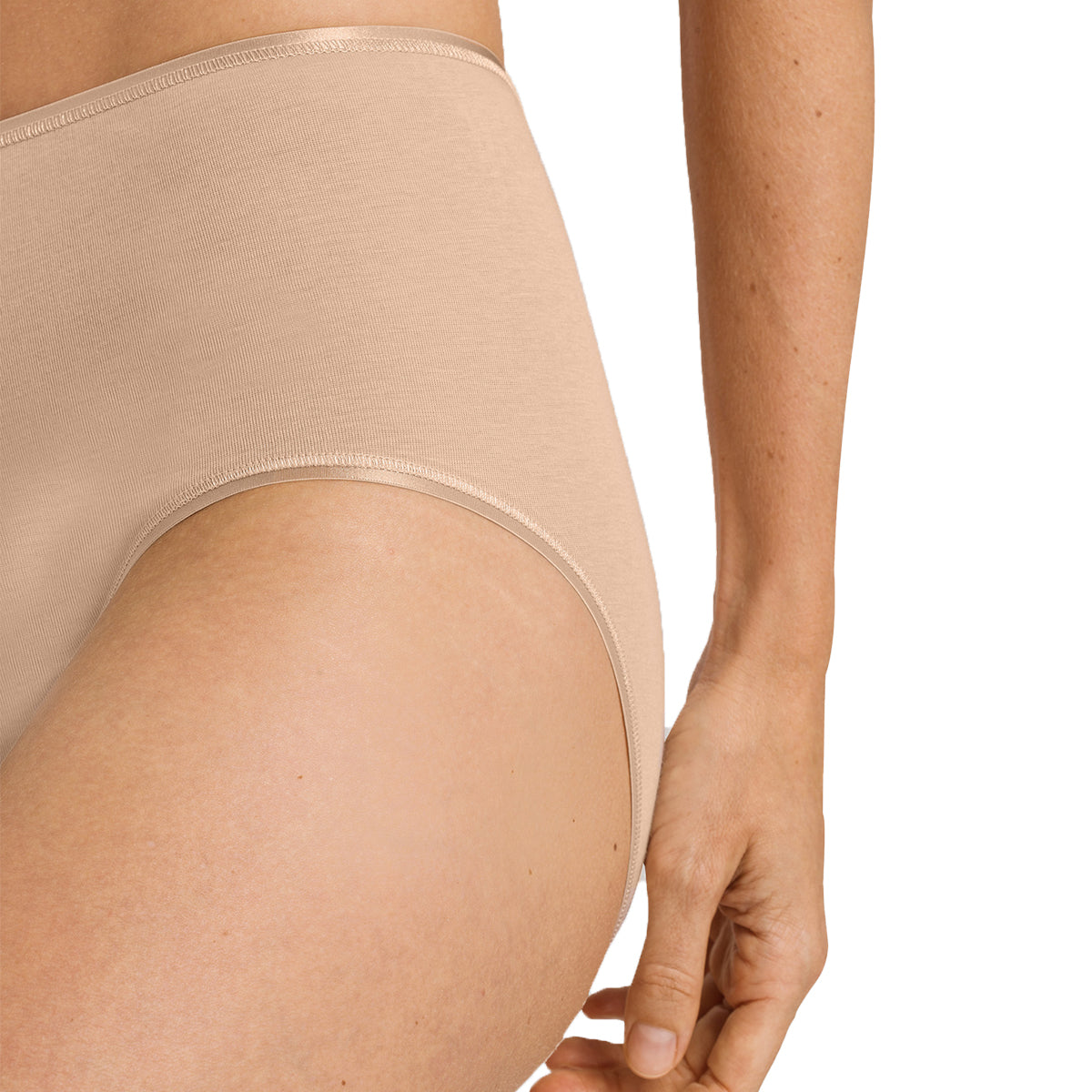 Hanro Cotton Seamless Full Brief