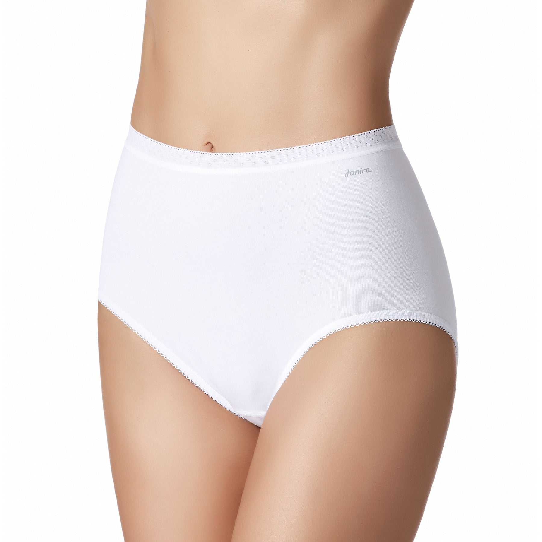 Janira Esencial white 001 maxi brief, front view with high-rise waist and soft cotton finish.