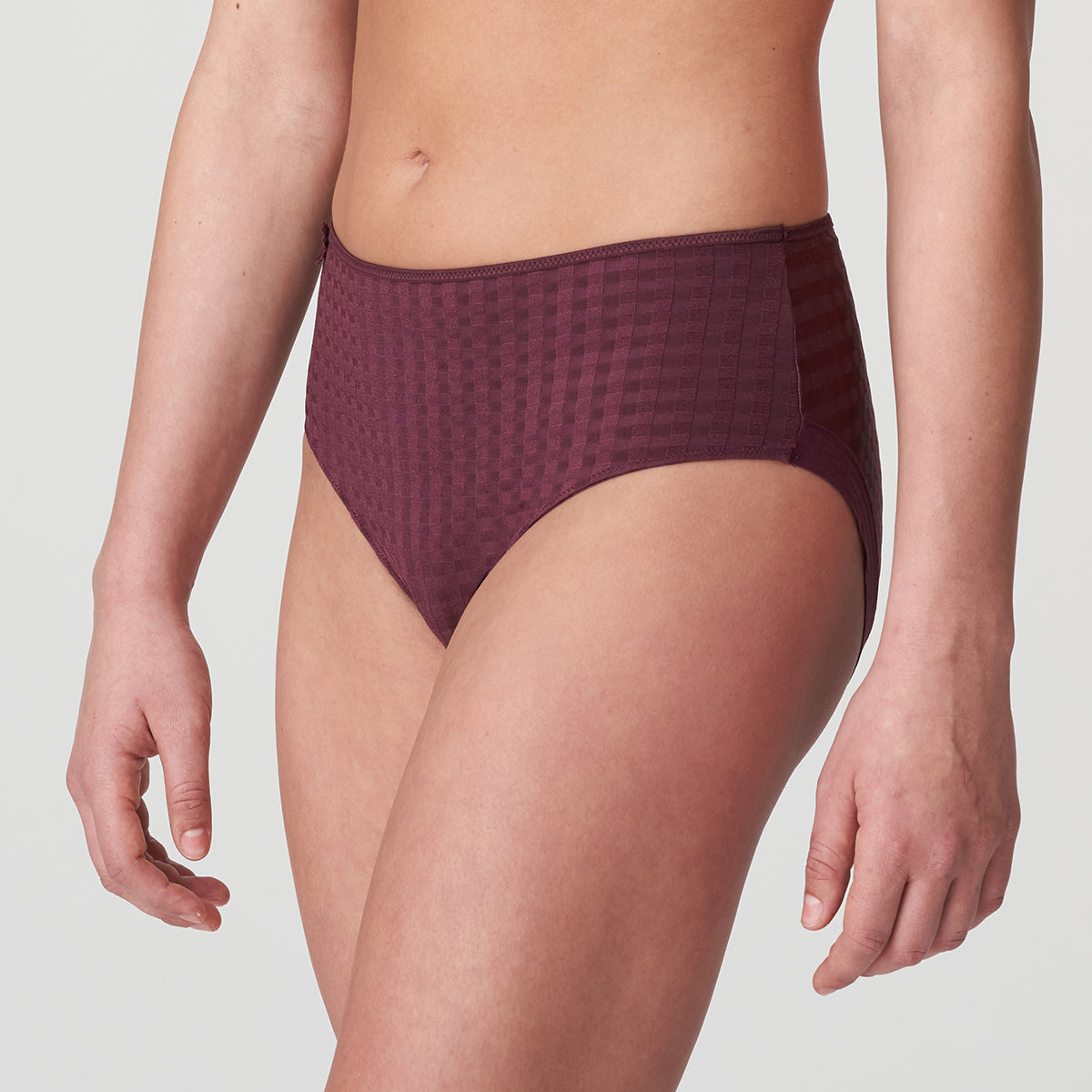 Marie Jo Avero Full Brief