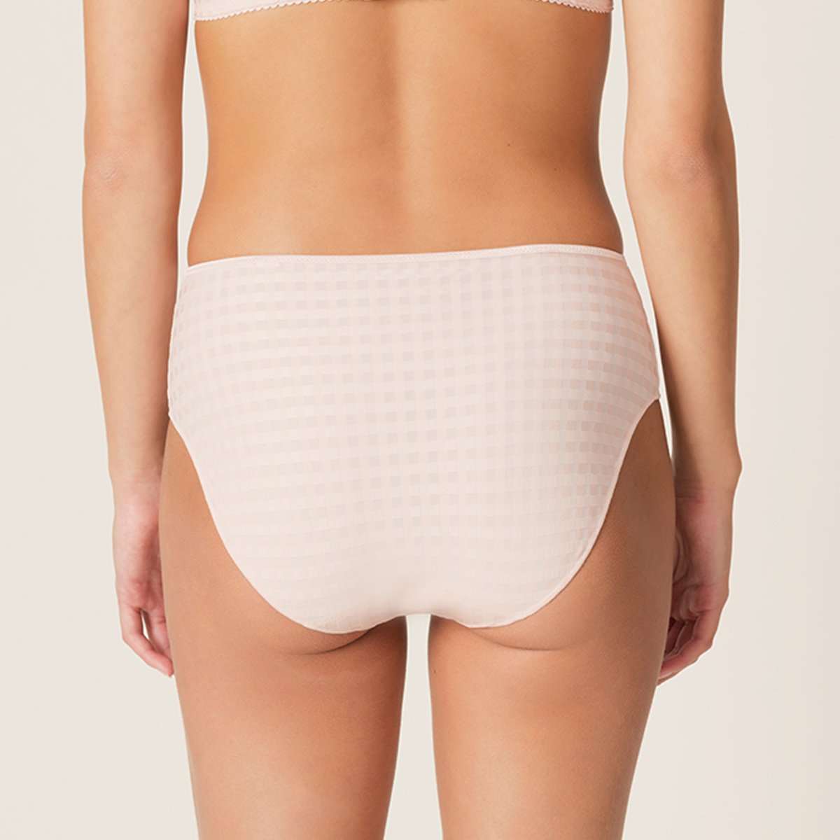 Marie Jo Avero Full Brief