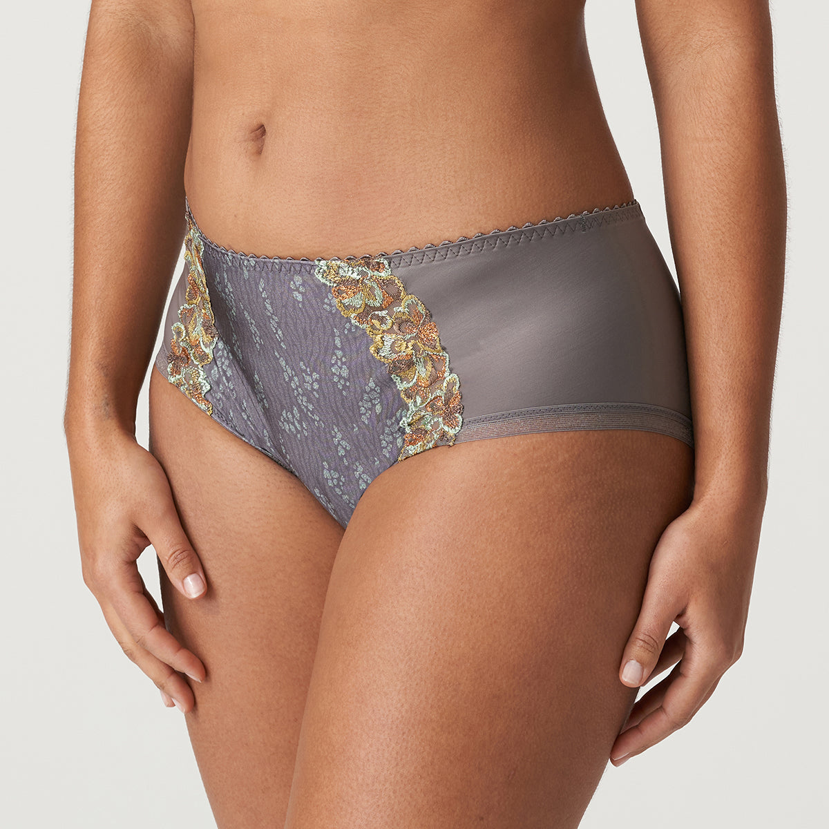 PrimaDonna Sevas Full Brief