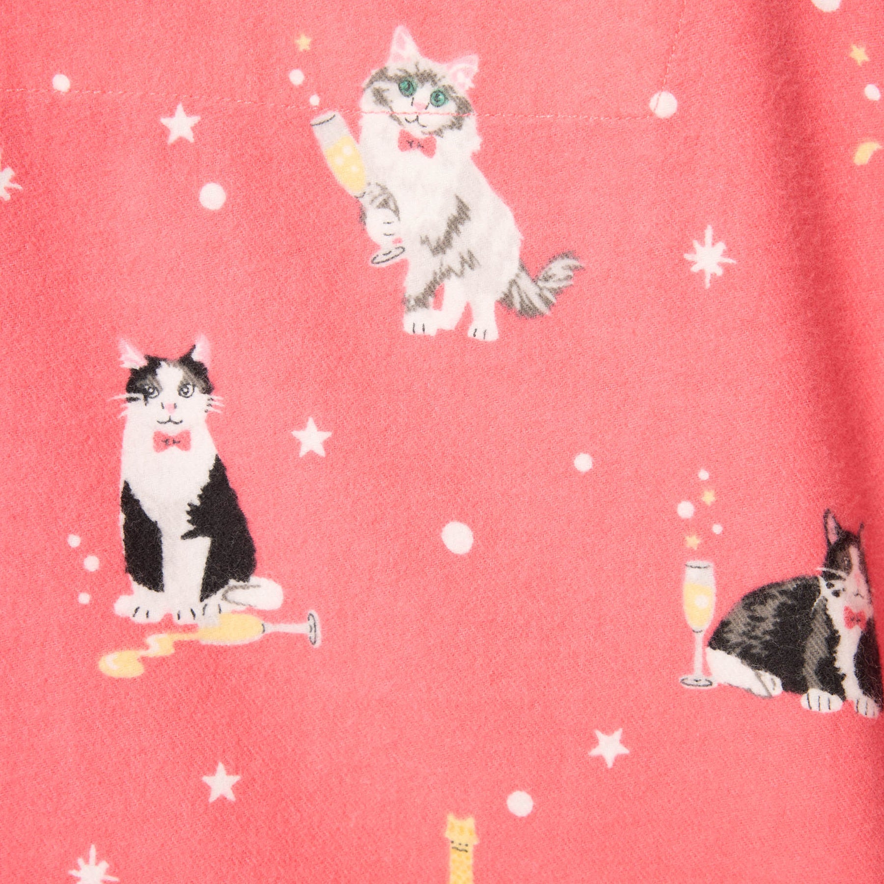 Pattern of cats with drinks on a pink background