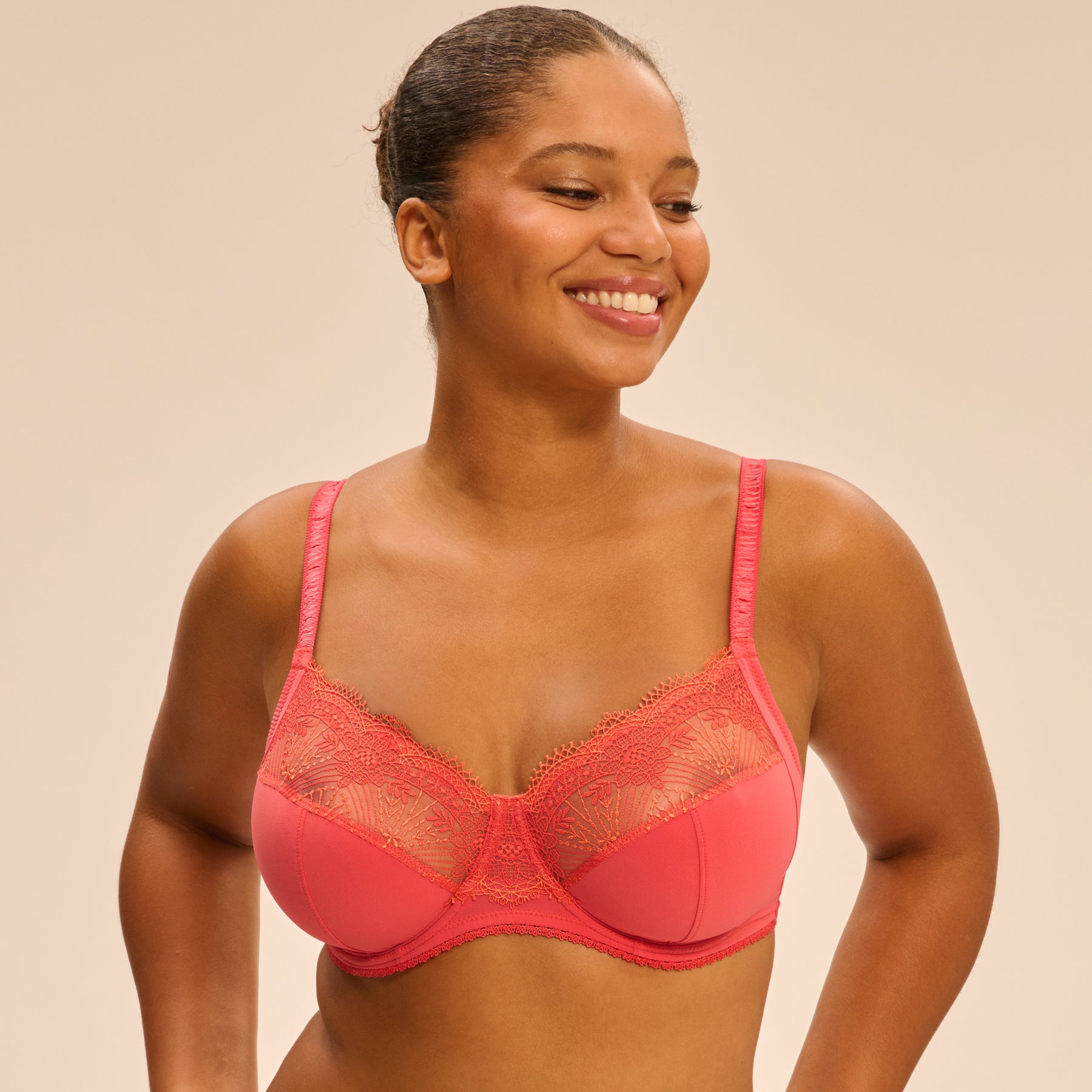 Simone Perele Allure Full Cup Bra in Coralia Red - full-bust model in supportive underwire bra with sheer embroidered lace cups