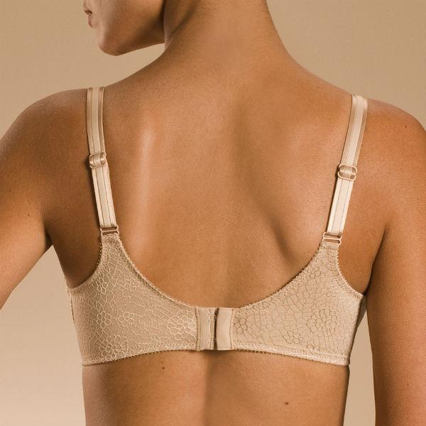 Chantelle bra 1891 C Magnaifique Full Cup Bra in nude beige how should a bra fit french lingerie canada toronto linea intima