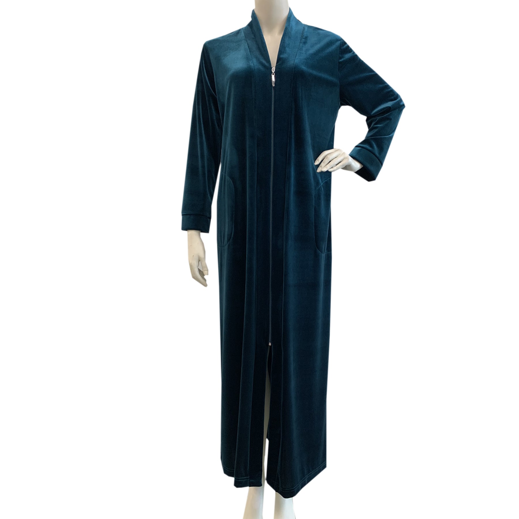 Diamond Tea LS Long Velvet Zip Up Robe