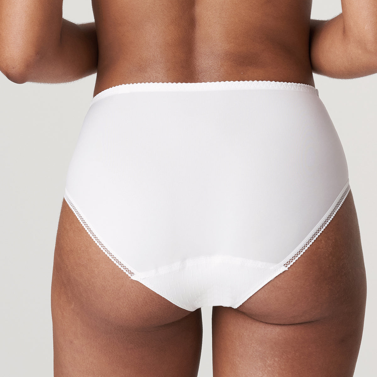 PrimaDonna Orlando Full Brief