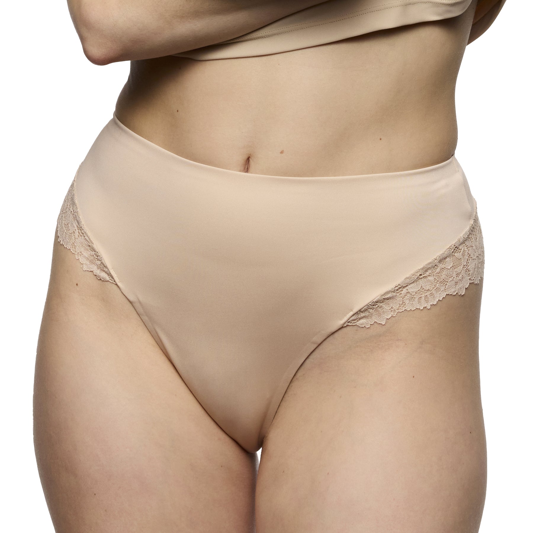 Nude seamless thong with smooth stretch fabric front and lace side panels