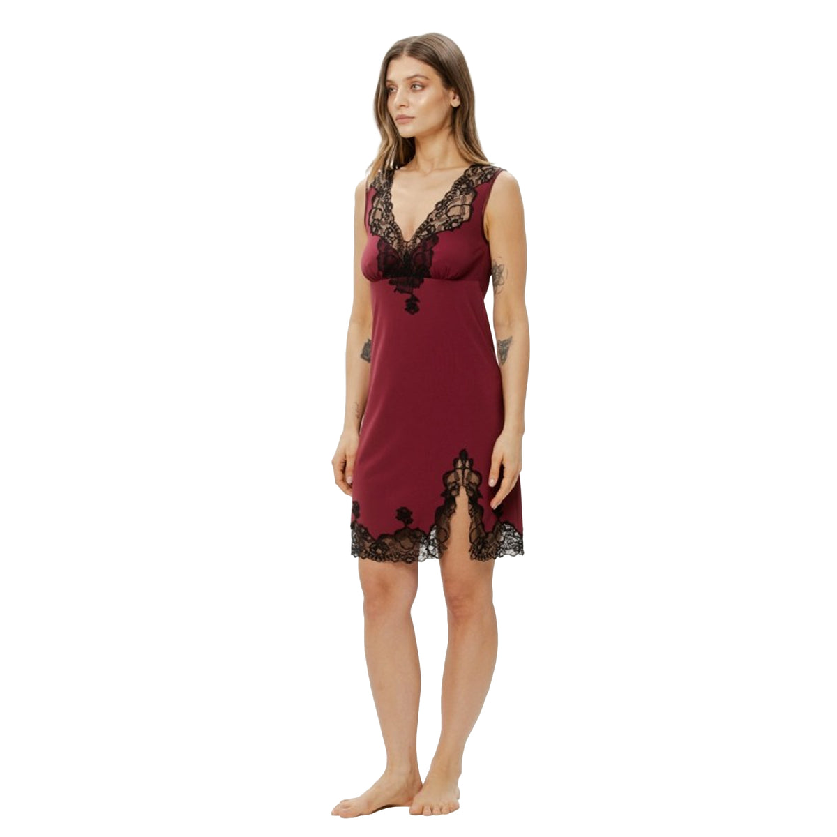 Coemi Chemise in berry red with contrasting black lace neckline and lace-trimmed hem