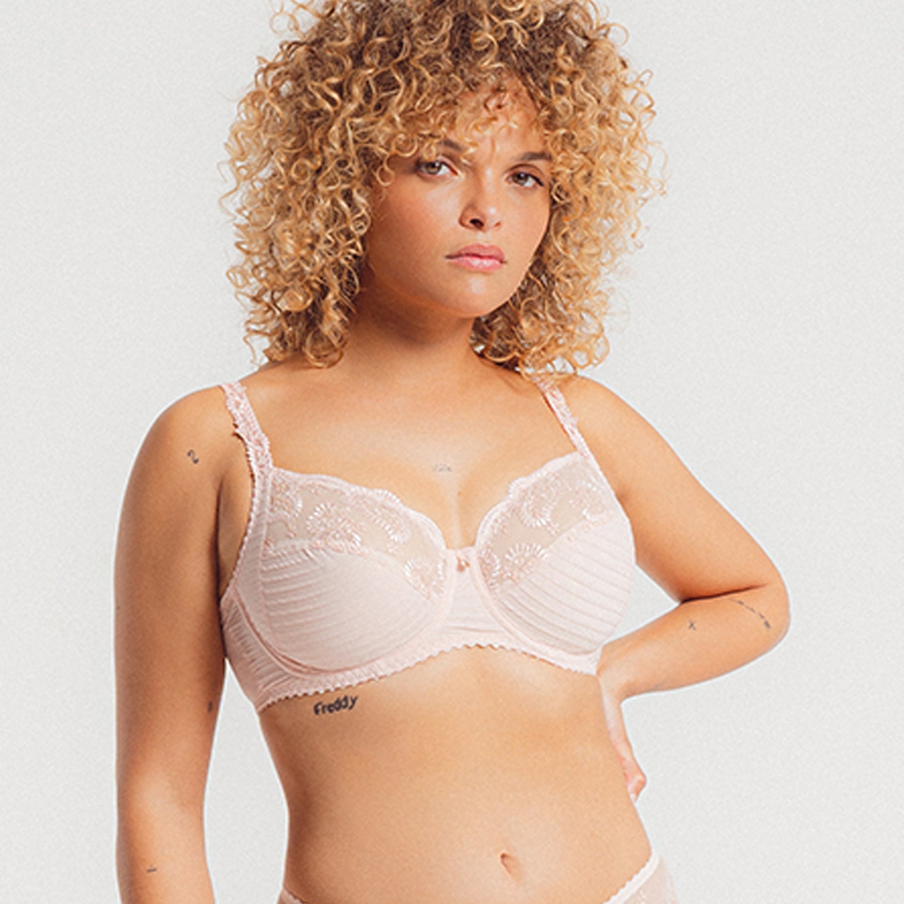 Lilli Lingerie Brunei - BRA FITTING – is your cup half full or