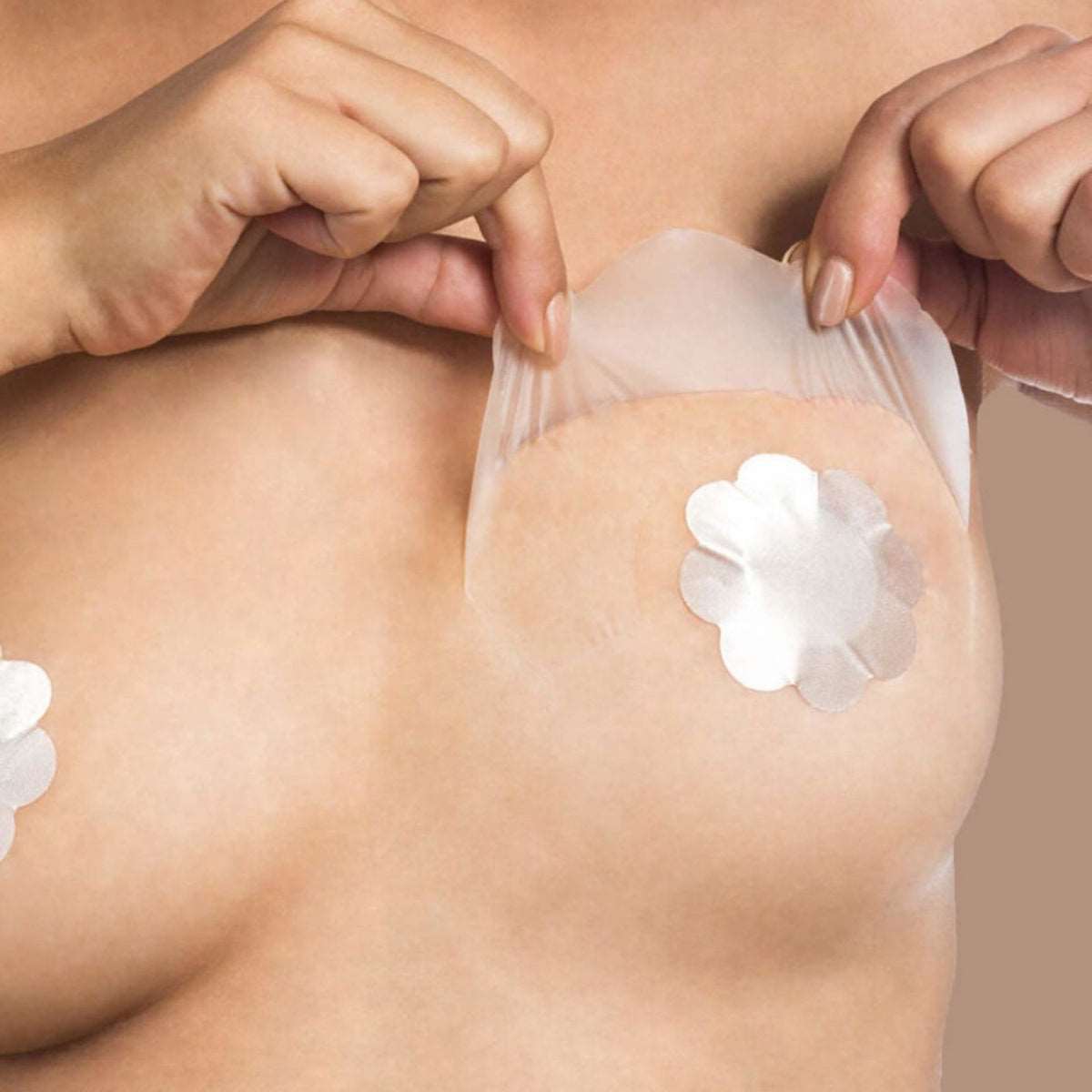 Push up Boob Tape Waterproof Boob Tape for Big Size Boob Breast Lift Bra  Tape - China Muscle Tape, Bra Tape