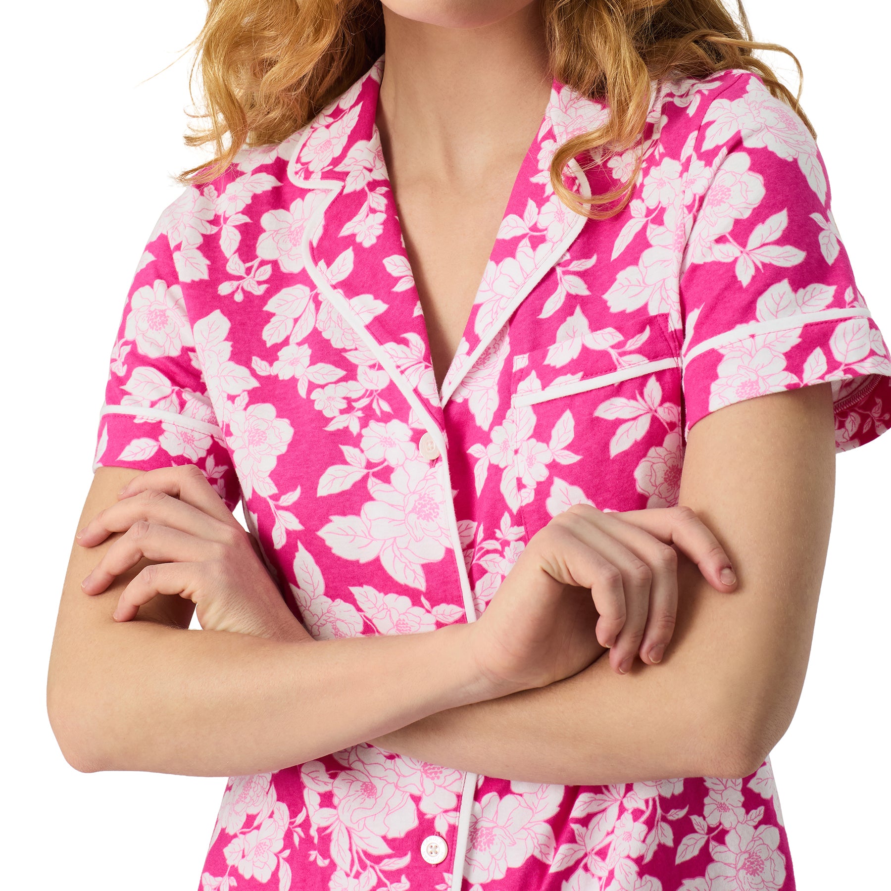 Carole Hochman raspberry rose floral pyjama set, short sleeve top with piping detail and relaxed capri pants, angled view