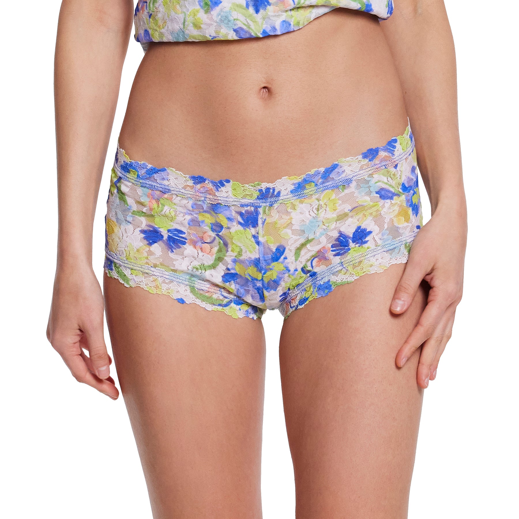 Hanky Panky Brush Strokes Printed Lace Boyshort – front view on model, featuring sheer multicolour floral lace, soft stretch design, and scalloped lace trim.