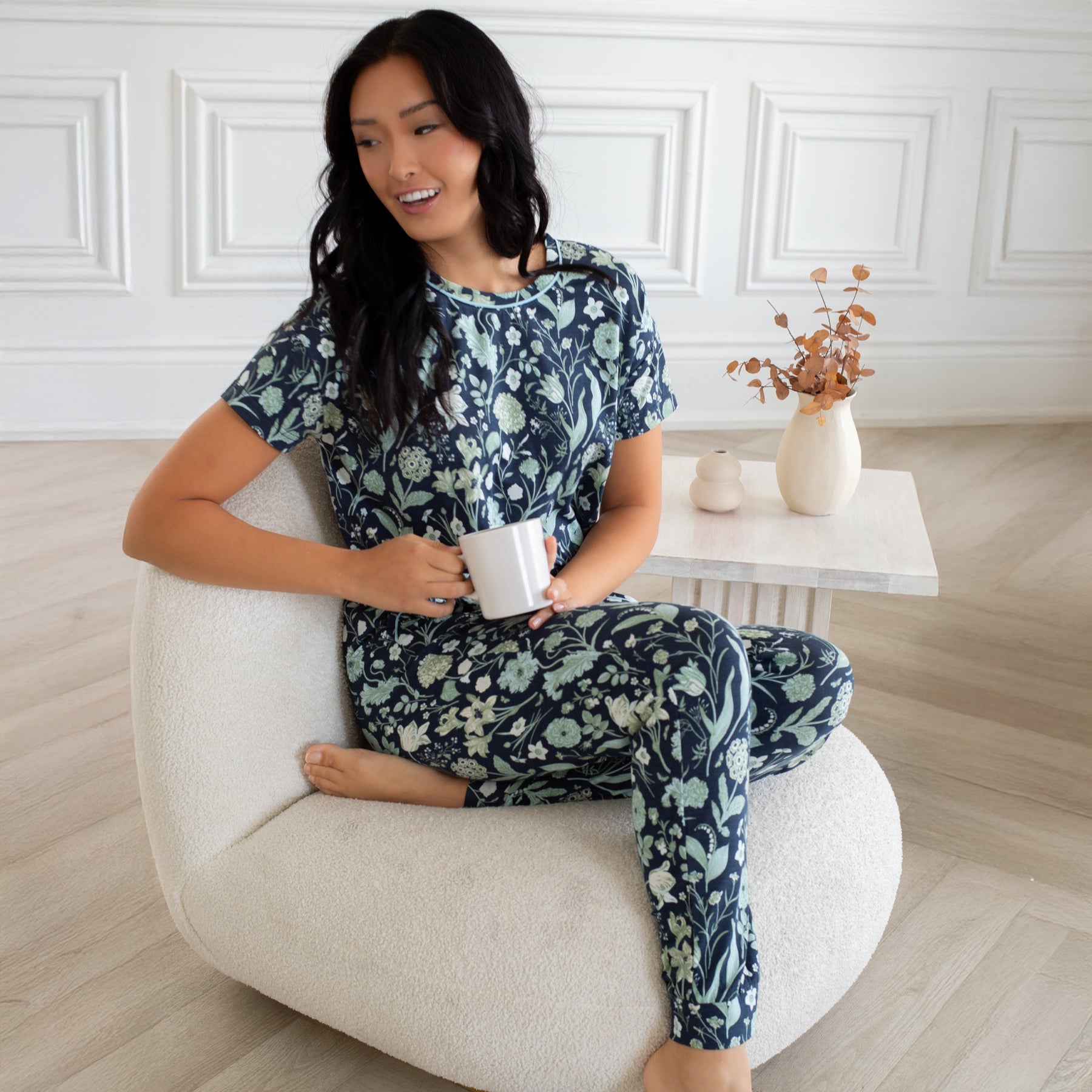 LatteLove T-Shirt & Jogger Set