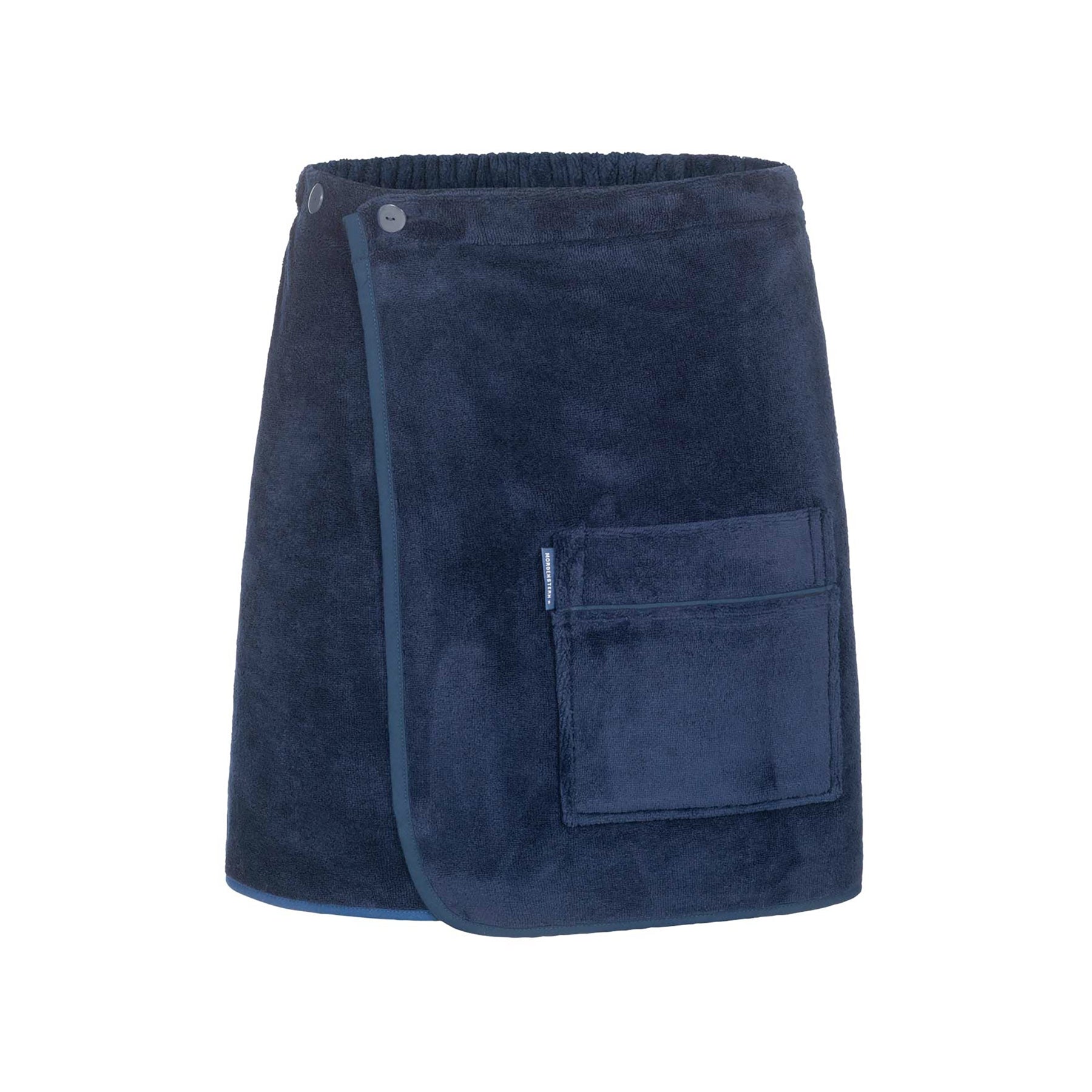 Night blue men’s bath towel wrap with pocket and button waistband – cozy and quick-drying cotton terry.