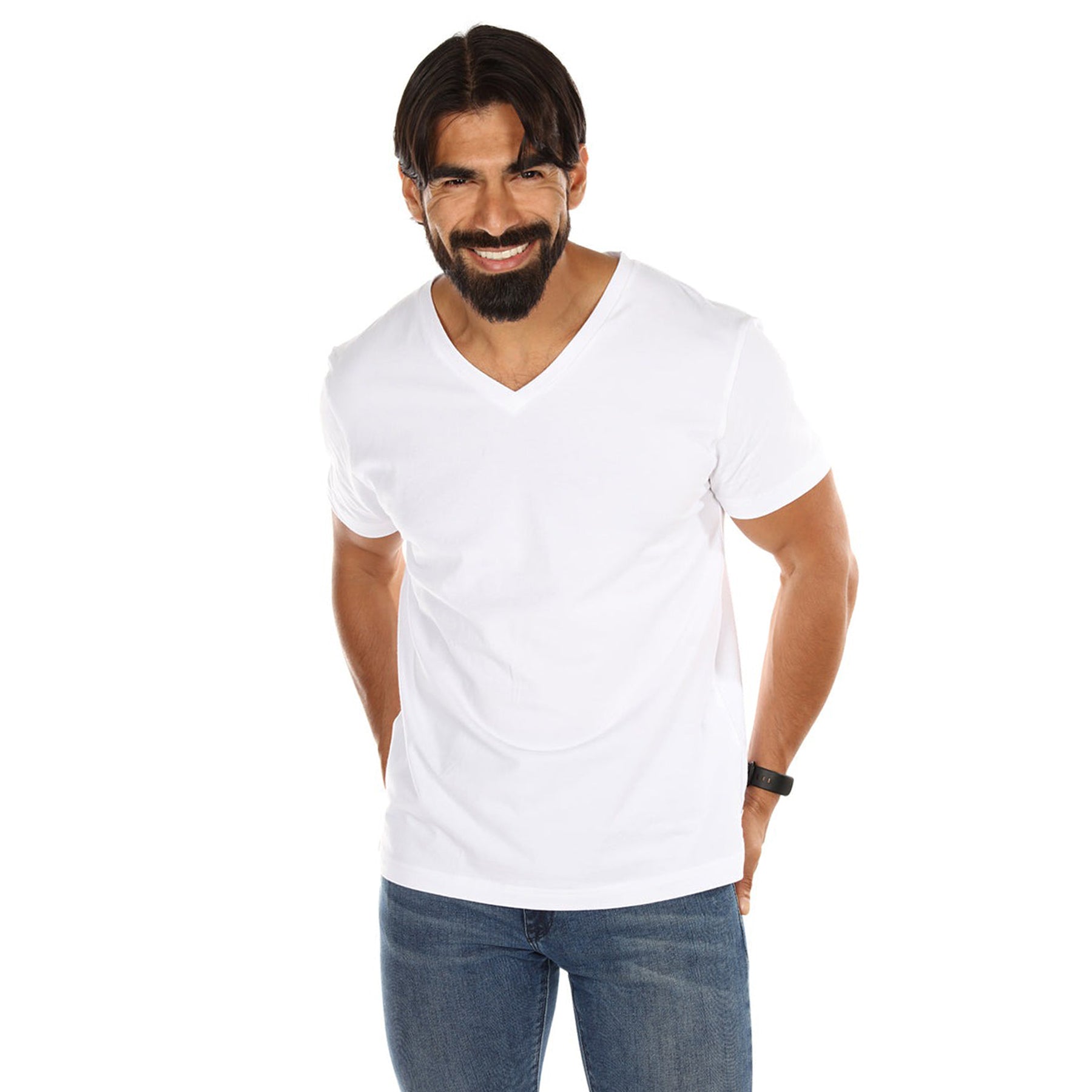 Man wearing MeMoi Men’s white V-neck cotton T-shirt with jeans, classic casual fit