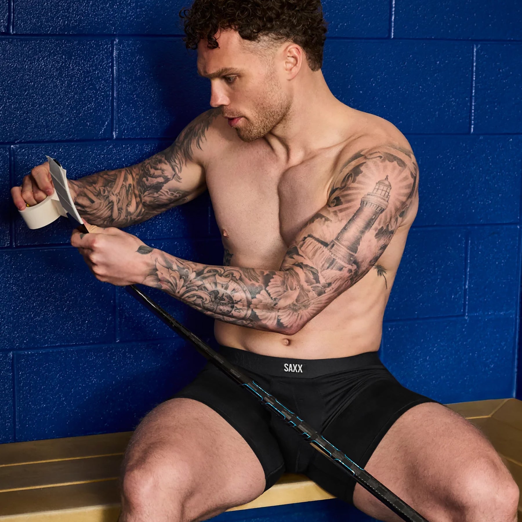 SAXX Vibe Xtra Soft Comfort Trunk #SXVX24F in black. Photoshoot with Max Domi from the Toronto Maple Leafs NHL hockey team.
