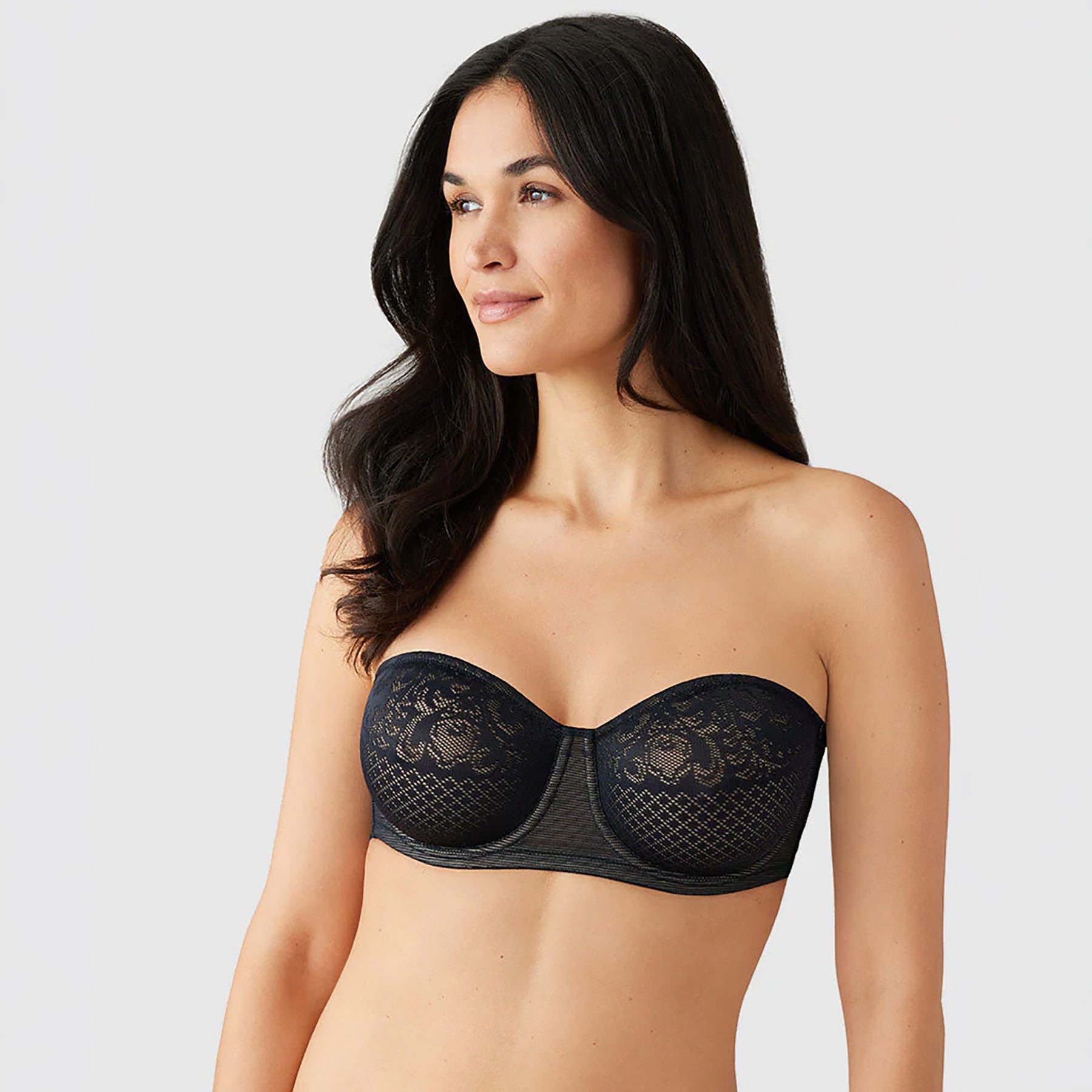 Wacoal 854310 Minimizing Strapless Bra in Black designed for smooth shaping and confident strapless wear.