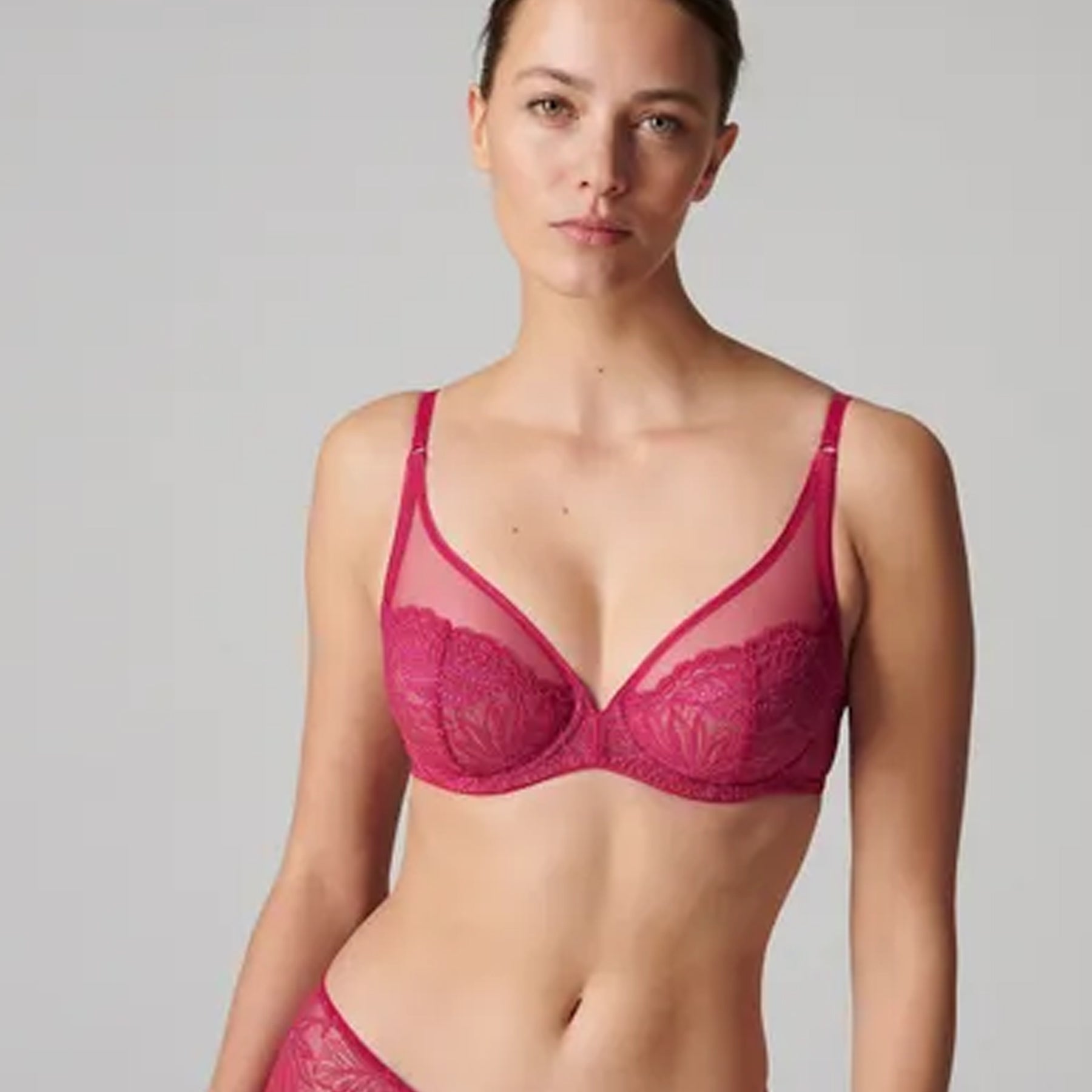 ORPHEE Full Coverage Plunge Bra in Diva Pink – Christina's Luxuries