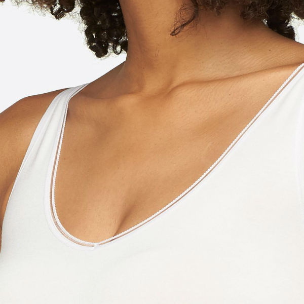 Yummie Seamless Reversible Control Tank in white YT5-164